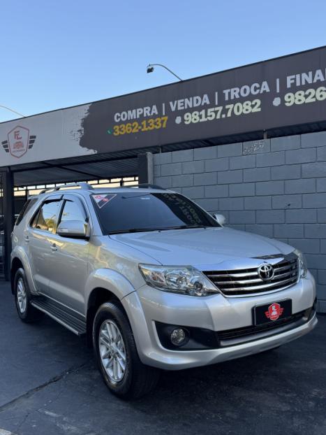 TOYOTA Hilux SW4 2.7 16V 4P SR FLEX AUTOMTICO, Foto 2