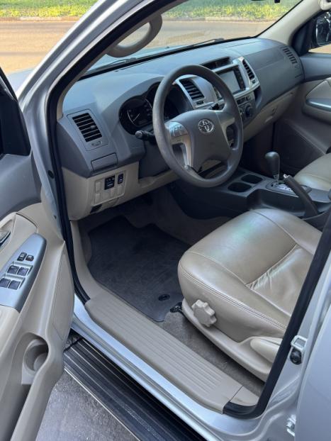 TOYOTA Hilux SW4 2.7 16V 4P SR FLEX AUTOMTICO, Foto 9