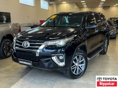 TOYOTA Hilux SW4 2.8 16V 4P SRX 4X4 7 LUGARES TURBO DIESEL AUTOMTICO, Foto 1