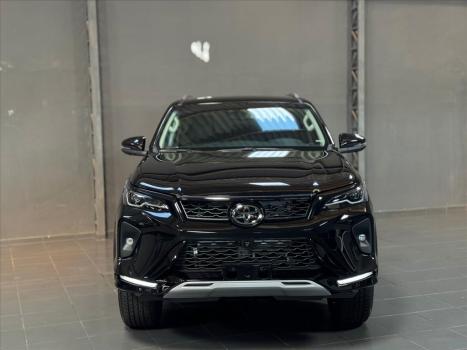 TOYOTA Hilux SW4 2.8 16V 4P SRX PLATINUM 4X4 TURBO DIESEL AUTOMTICO, Foto 5