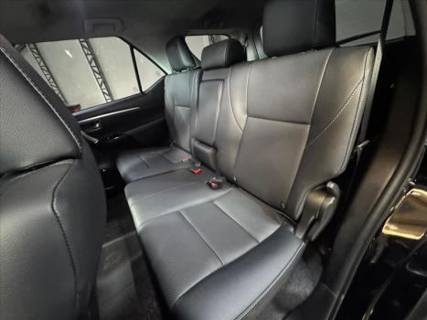 TOYOTA Hilux SW4 2.8 16V 4P SRX PLATINUM 4X4 TURBO DIESEL AUTOMTICO, Foto 12