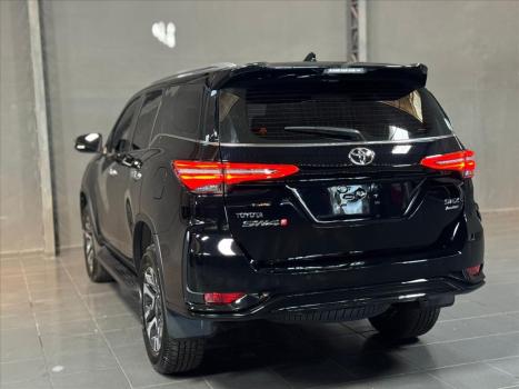 TOYOTA Hilux SW4 2.8 16V 4P SRX PLATINUM 4X4 TURBO DIESEL AUTOMTICO, Foto 13