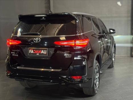 TOYOTA Hilux SW4 2.8 16V 4P SRX PLATINUM 4X4 TURBO DIESEL AUTOMTICO, Foto 6