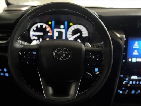 TOYOTA Hilux SW4 2.8 16V 4P SRX PLATINUM 4X4 TURBO DIESEL AUTOMTICO, Foto 10