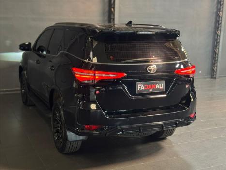 TOYOTA Hilux SW4 2.8 4P 4X4 TURBO DIESEL, Foto 12