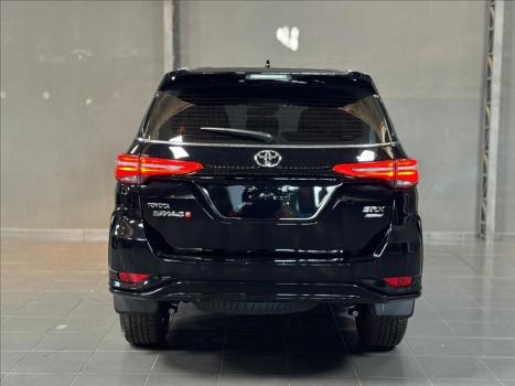 TOYOTA Hilux SW4 2.8 16V 4P SRX PLATINUM 4X4 7 LUGARES TURBO DIESEL AUTOMTICO, Foto 9