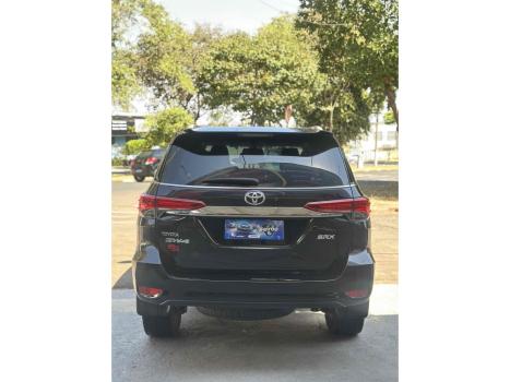 TOYOTA Hilux SW4 2.8 16V 4P SRX 4X4 7 LUGARES TURBO DIESEL AUTOMTICO, Foto 12