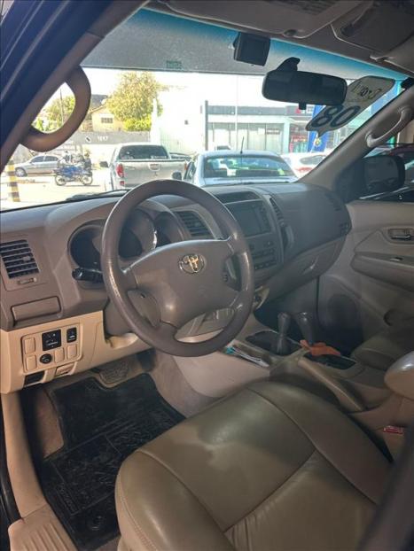 TOYOTA Hilux SW4 3.0 16V 4P SRV 4X4 TURBO DIESEL AUTOMTICO, Foto 4