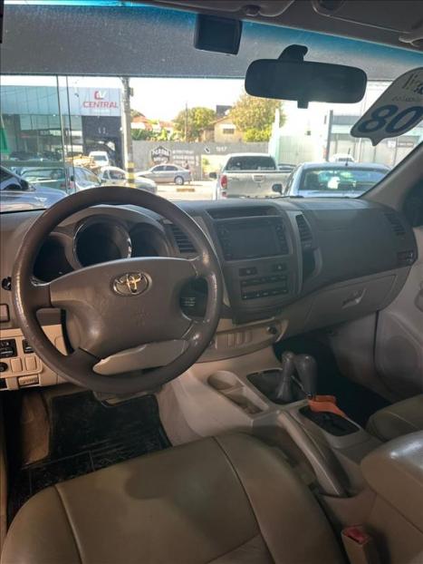 TOYOTA Hilux SW4 3.0 16V 4P SRV 4X4 TURBO DIESEL AUTOMTICO, Foto 7