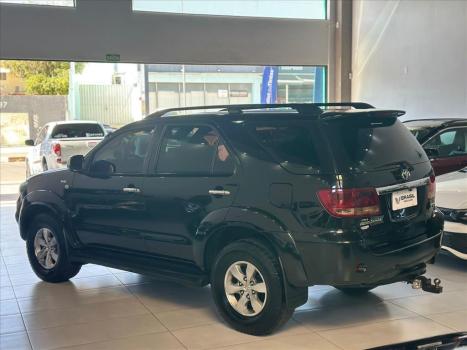 TOYOTA Hilux SW4 3.0 16V 4P SRV 4X4 TURBO DIESEL AUTOMTICO, Foto 13