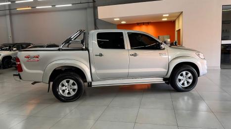 TOYOTA Hilux SW4 3.0 16V 4P SRV 4X4 TURBO DIESEL AUTOMTICO, Foto 8