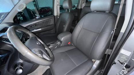 TOYOTA Hilux SW4 3.0 16V 4P SRV 4X4 TURBO DIESEL AUTOMTICO, Foto 9