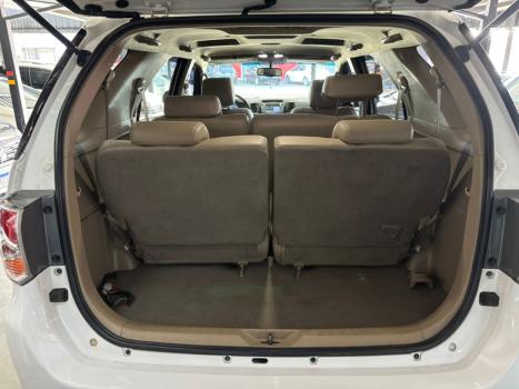TOYOTA Hilux SW4 3.0 16V 4P SRV 4X4 7 LUGARES TURBO DIESEL AUTOMTICO, Foto 16