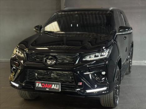 TOYOTA Hilux SW4 , Foto 4