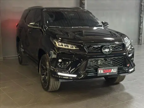 TOYOTA Hilux SW4 , Foto 6