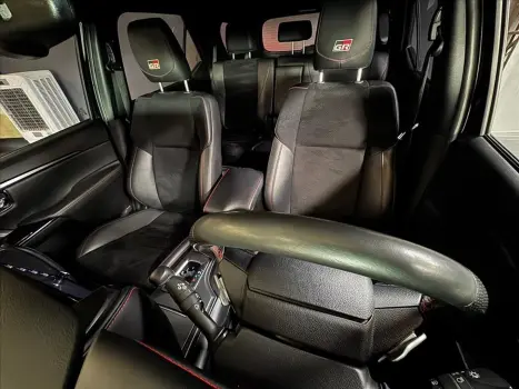 TOYOTA Hilux SW4 , Foto 10