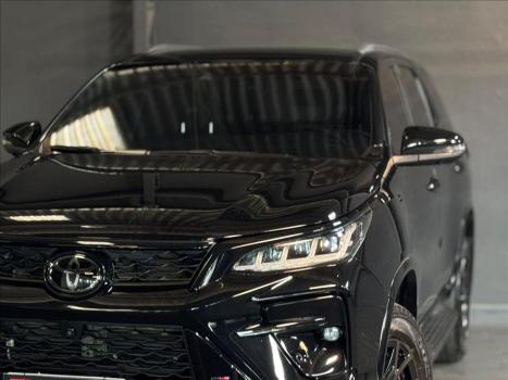 TOYOTA Hilux SW4 , Foto 3