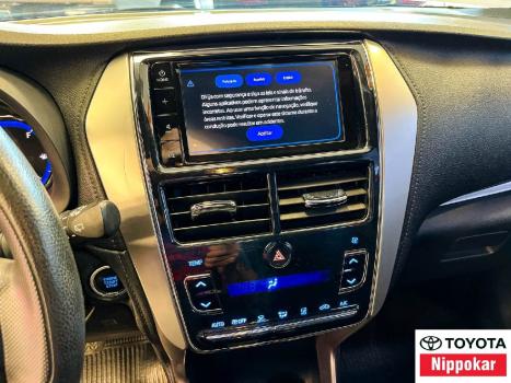 TOYOTA Yaris Hatch 1.3 16V 4P FLEX XL PLUS TECH MULTIDRIVE AUTOMTICO CVT, Foto 5