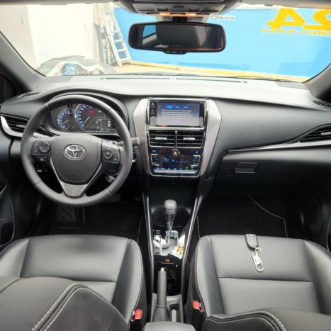 TOYOTA Yaris Hatch 1.5 16V 4P FLEX XLS MULTIDRIVE AUTOMTICO CVT, Foto 5