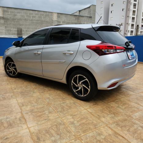 TOYOTA Yaris Hatch 1.5 16V 4P FLEX XLS MULTIDRIVE AUTOMTICO CVT, Foto 10