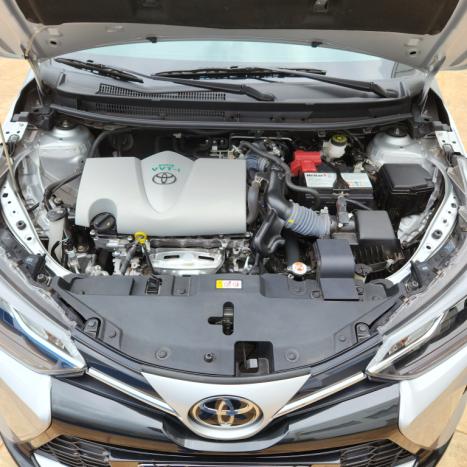 TOYOTA Yaris Hatch 1.5 16V 4P FLEX XLS MULTIDRIVE AUTOMTICO CVT, Foto 11