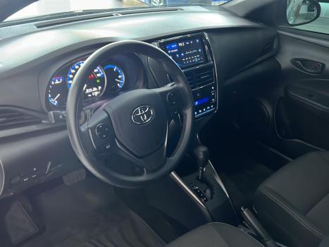 TOYOTA Yaris Hatch 1.5 16V 4P FLEX XL MULTIDRIVE AUTOMTICO CVT, Foto 9