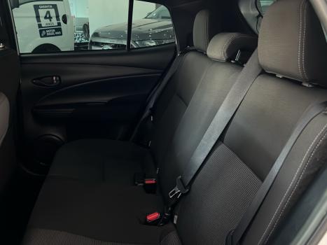 TOYOTA Yaris Hatch 1.5 16V 4P FLEX XL MULTIDRIVE AUTOMTICO CVT, Foto 11