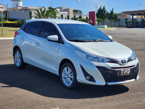 TOYOTA Yaris Hatch 1.3 16V 4P FLEX XL PLUS TECH MULTIDRIVE AUTOMTICO CVT, Foto 9