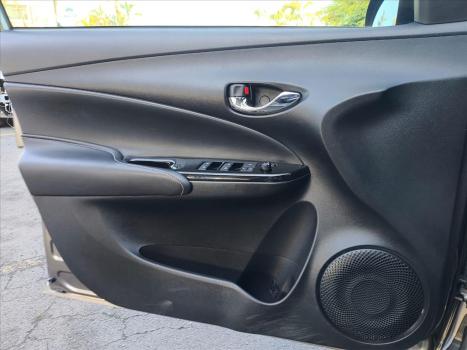 TOYOTA Yaris Hatch 1.5 16V 4P FLEX XLS MULTIDRIVE AUTOMTICO CVT, Foto 13