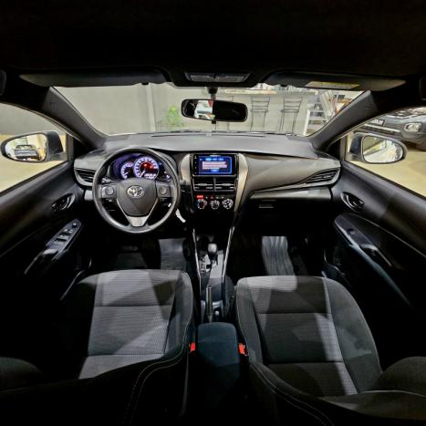TOYOTA Yaris Hatch 1.5 16V 4P FLEX XL MULTIDRIVE AUTOMTICO CVT, Foto 6