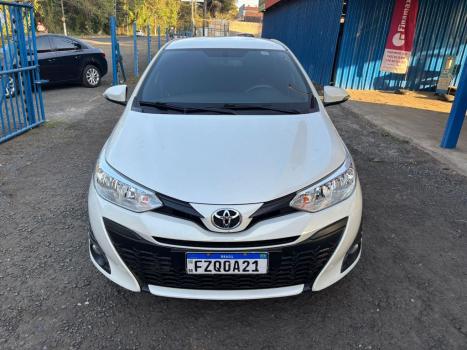 TOYOTA Yaris Hatch 1.3 16V 4P FLEX XL PLUS TECH MULTIDRIVE AUTOMTICO CVT, Foto 2