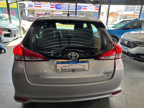 TOYOTA Yaris Hatch 1.3 16V 4P FLEX XL PLUS TECH MULTIDRIVE AUTOMTICO CVT, Foto 4