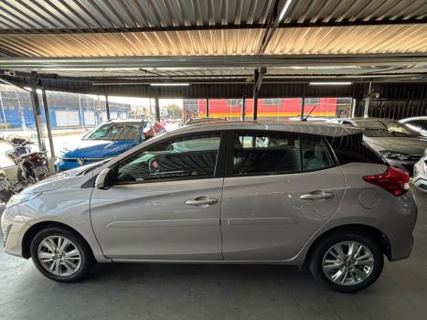 TOYOTA Yaris Hatch 1.3 16V 4P FLEX XL PLUS TECH MULTIDRIVE AUTOMTICO CVT, Foto 7