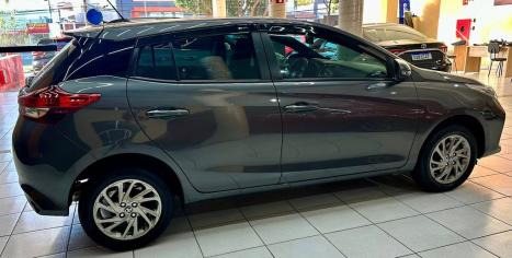TOYOTA Yaris Hatch 1.5 16V 4P FLEX XS MULTIDRIVE AUTOMTICO CVT, Foto 5