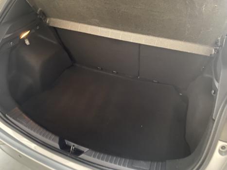 TOYOTA Yaris Hatch 1.5 16V 4P FLEX XL PLUS CONNECT MULTIDRIVE AUTOMTICO CVT, Foto 5