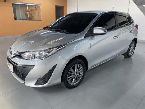 TOYOTA Yaris Hatch 1.5 16V 4P FLEX XL PLUS CONNECT MULTIDRIVE AUTOMTICO CVT, Foto 9