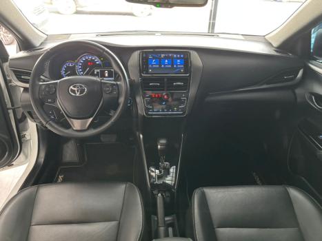 TOYOTA Yaris Hatch 1.5 16V 4P FLEX XLS CONNECT MULTIDRIVE AUTOMTICO CVT, Foto 8
