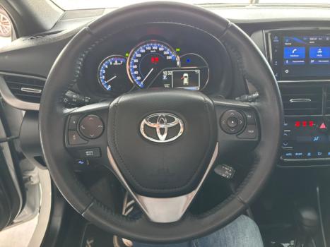 TOYOTA Yaris Hatch 1.5 16V 4P FLEX XLS CONNECT MULTIDRIVE AUTOMTICO CVT, Foto 9