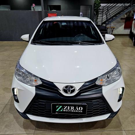 TOYOTA Yaris Hatch 1.5 16V 4P FLEX XL MULTIDRIVE AUTOMTICO CVT, Foto 2