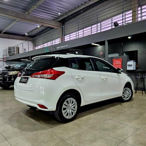 TOYOTA Yaris Hatch 1.5 16V 4P FLEX XL MULTIDRIVE AUTOMTICO CVT, Foto 4