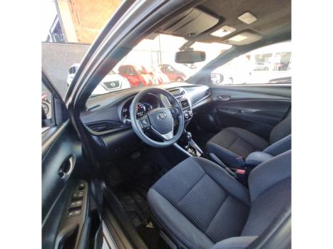 TOYOTA Yaris Hatch 1.3 16V 4P FLEX XL MULTIDRIVE AUTOMTICO CVT, Foto 8