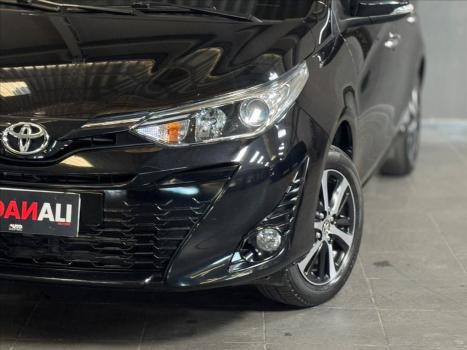 TOYOTA Yaris Hatch 1.5 16V 4P FLEX XLS CONNECT MULTIDRIVE AUTOMTICO CVT, Foto 2