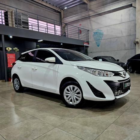 TOYOTA Yaris Hatch 1.3 16V 4P FLEX XL MULTIDRIVE AUTOMTICO CVT, Foto 1