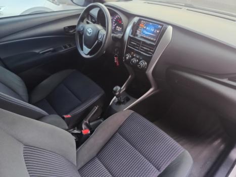 TOYOTA Yaris Sedan 1.5 16V 4P FLEX XL MULTIDRIVE AUTOMTICO CVT, Foto 12