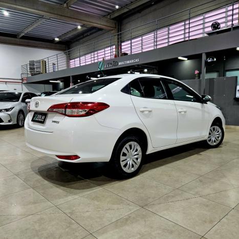 TOYOTA Yaris Sedan 1.5 16V 4P FLEX XL, Foto 4