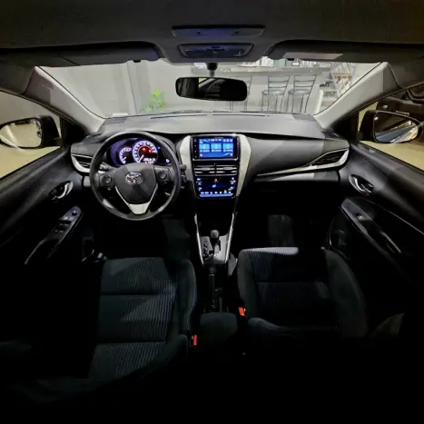 TOYOTA Yaris Sedan 1.5 16V 4P FLEX XL PLUS TECH MULTIDRIVE AUTOMTICO CVT, Foto 6