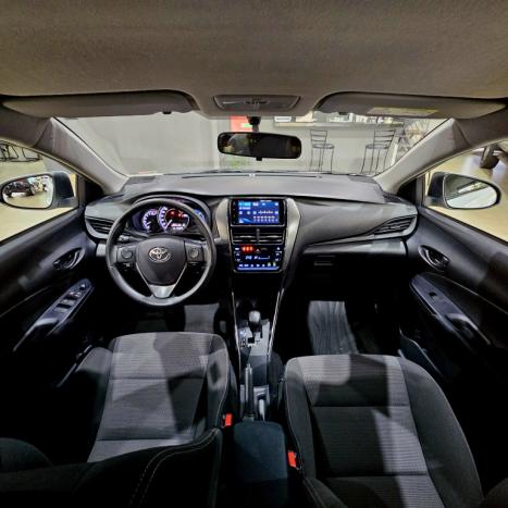 TOYOTA Yaris Sedan 1.5 16V 4P FLEX XL MULTIDRIVE AUTOMTICO CVT, Foto 6