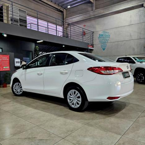 TOYOTA Yaris Sedan 1.5 16V 4P FLEX XL LIVE MULTIDRIVE AUTOMTICO CVT, Foto 5