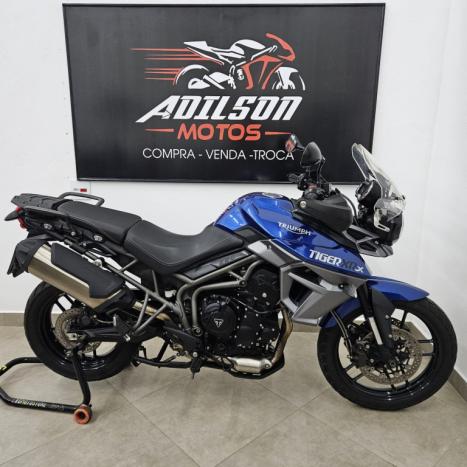 TRIUMPH Tiger 800 XRX, Foto 1