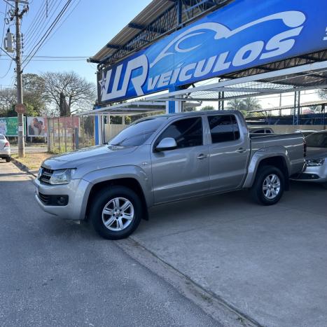 VOLKSWAGEN Amarok 2.0 16V 4X4 CABINE DUPLA TRENDLINE TURBO INTERCOOLER AUTOMTICO, Foto 4